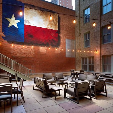 Courtyard Fort Worth Downtown/Blackstone Extérieur photo